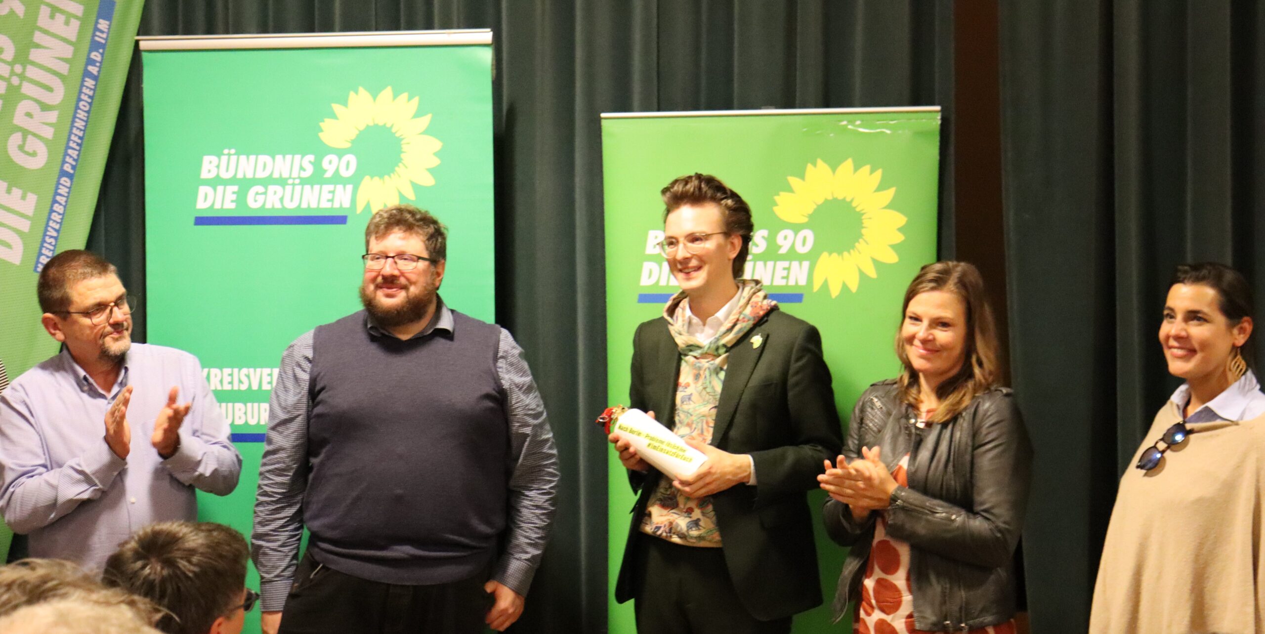 Nach der Nominierung v.l. Joachim Siegl, Dr. Maximilian Breu, Leon Eckert, Bettina Markl, Sandra Smolka